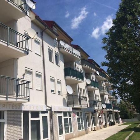 Rehab Apartment Heviz Exterior photo